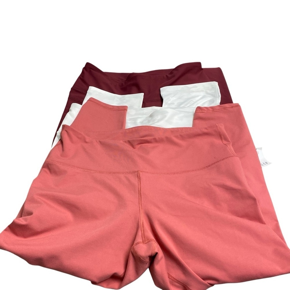 Old Navy Gap Ladies Leggings XL Bundle Of 3 High Rise Capri Pockets Compression